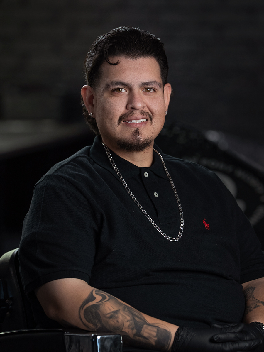 Eric - Barber at District Barbershop Alliance